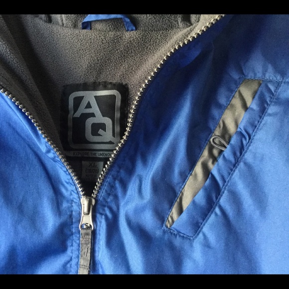 Young man’s spring jacket. - Picture 3 of 5